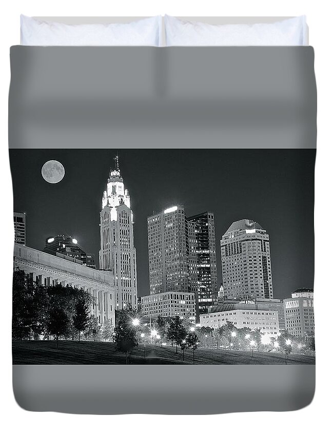 Columbus Duvet Cover featuring the photograph Columbus Grayscale Nightscape by Frozen in Time Fine Art Photography