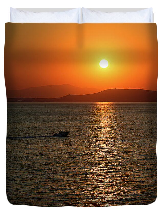 Landscape Duvet Cover featuring the photograph Coming into the light by Milena Ilieva