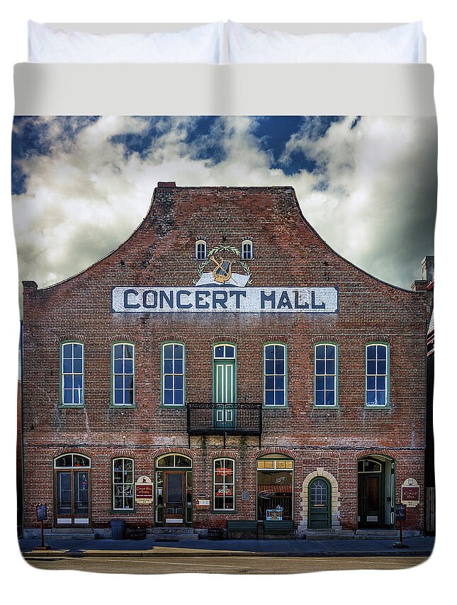 Hermann Mo Duvet Cover featuring the photograph Concert Hall Hermann MO_DSC3947 by Greg Kluempers