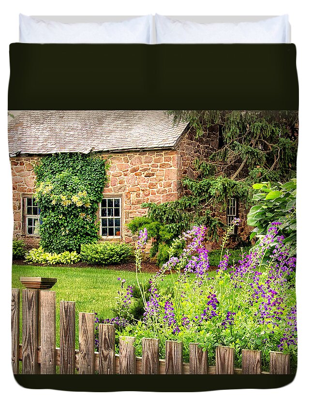Conestoga Garden Duvet Cover featuring the photograph Conestoga Garden by Carolyn Derstine