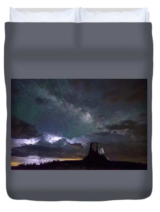 Devils Tower Duvet Cover featuring the photograph Convergence I by Greni Graph