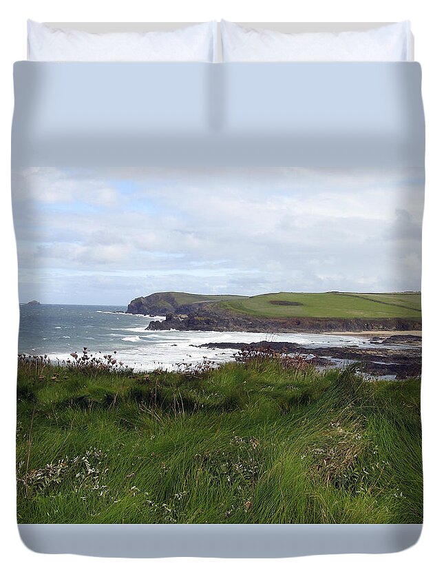 Cornwall Duvet Cover featuring the photograph Cornwall Coast 3 by Kurt Van Wagner