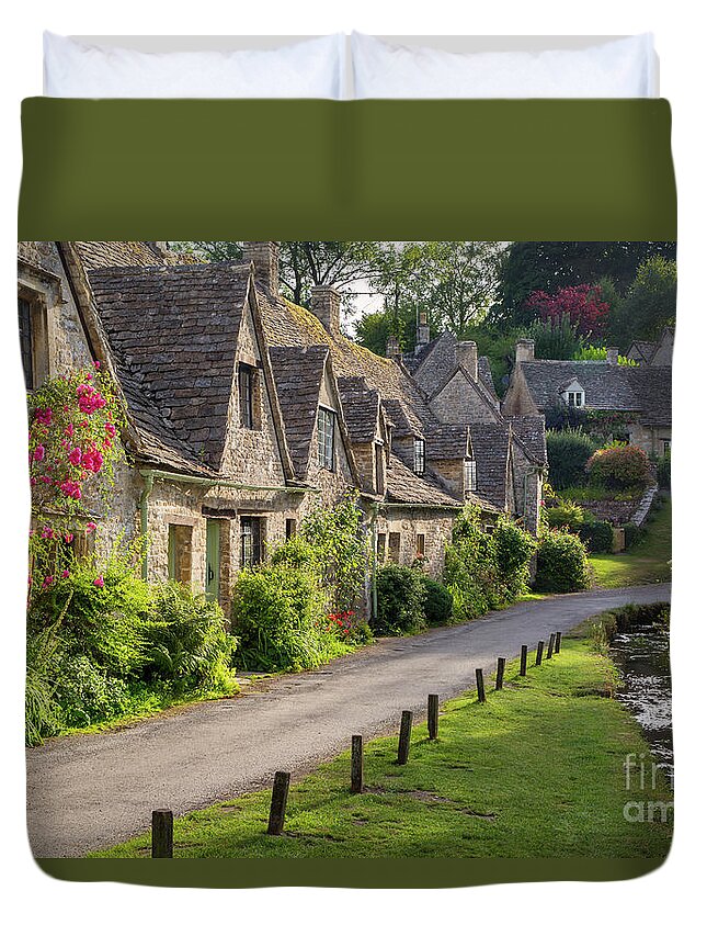 Arlington Row Duvet Cover featuring the photograph Cotswolds Homes by Brian Jannsen