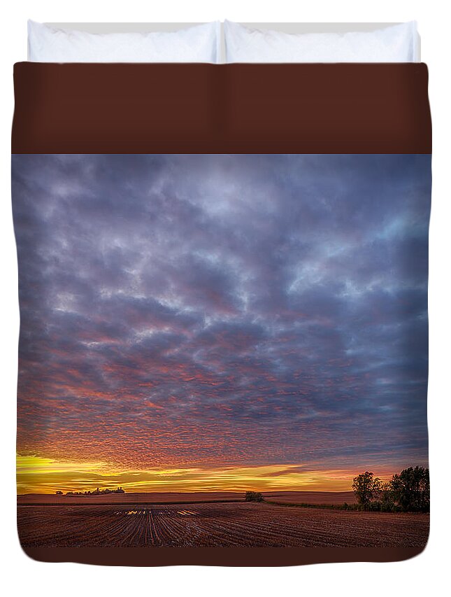 Landscape Duvet Cover featuring the photograph Country Living by Sebastian Musial