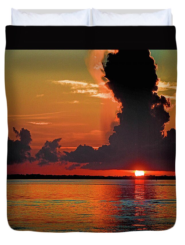 Alabama Duvet Cover featuring the photograph Crack in the Rain Clouds by Michael Thomas