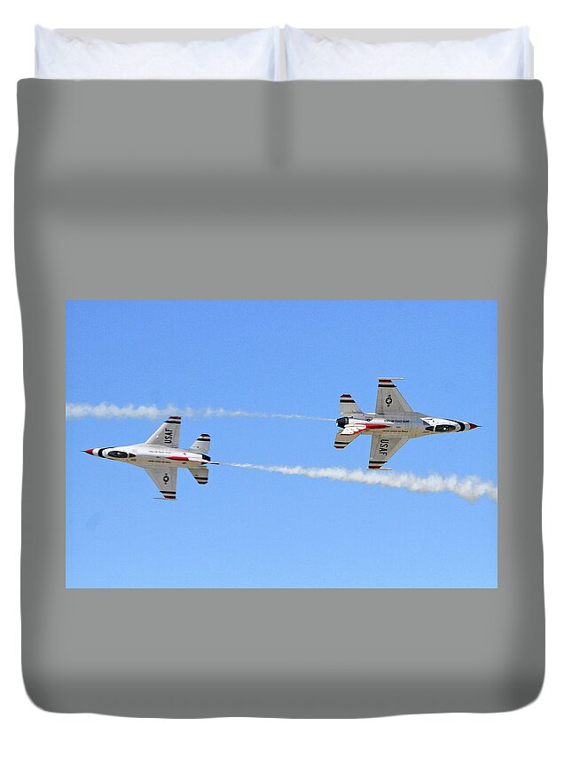 F-16 Duvet Cover featuring the photograph Crossing Paths by Shoal Hollingsworth