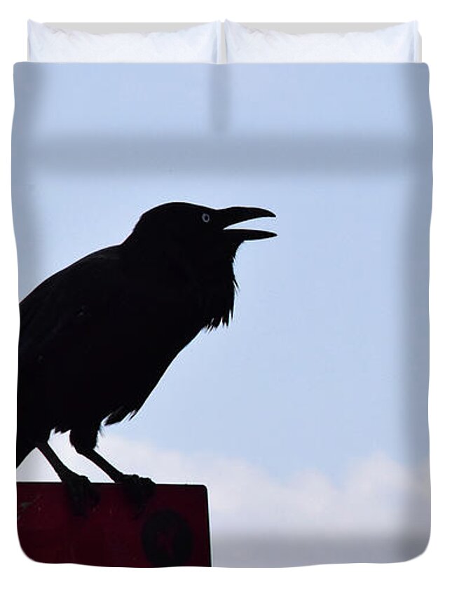 Crow Profile Duvet Cover featuring the photograph Crow Profile by Sandy Taylor