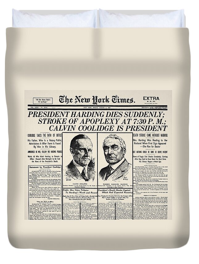 1923 Duvet Cover featuring the photograph Death Of Warren Harding by Granger