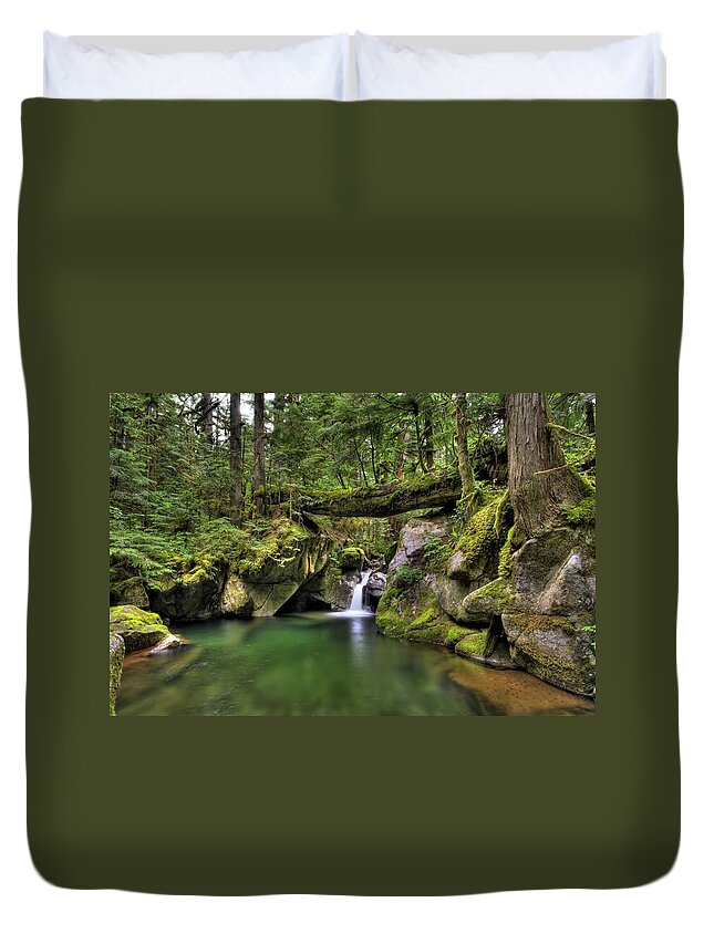 Hdr Duvet Cover featuring the photograph Deception Creek by Brad Granger