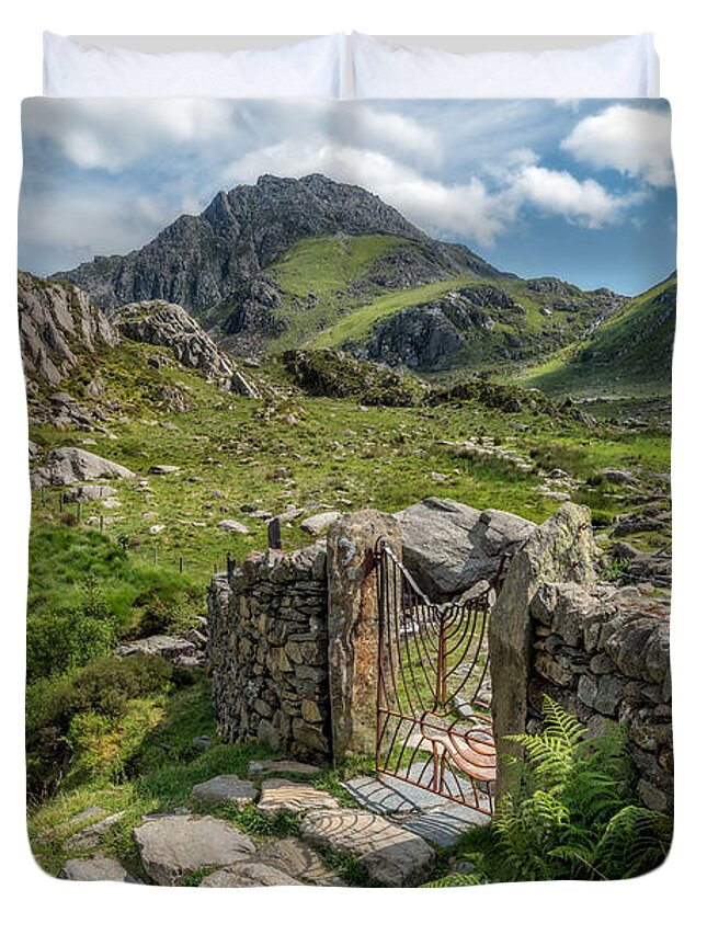 Tryfan Mountain Duvet Cover featuring the photograph Decorative Iron Gate by Adrian Evans