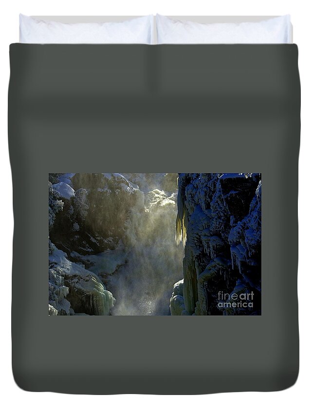 Falls Duvet Cover featuring the photograph Deep by Elfriede Fulda