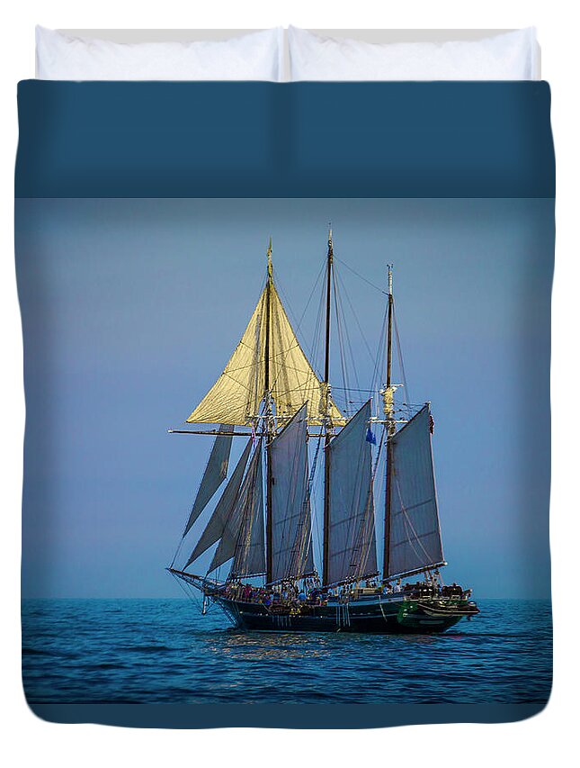 3 Masts Duvet Cover featuring the photograph Denis Sullivan - three masted schooner by Jack R Perry