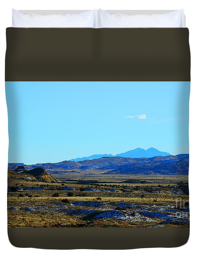 Southwest Landscape Duvet Cover featuring the photograph Desert range by Robert WK Clark