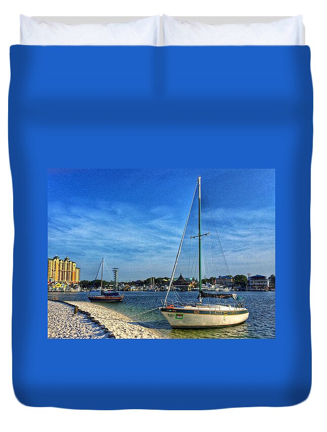 Photo Duvet Cover featuring the photograph Destin Florida by Dustin Miller