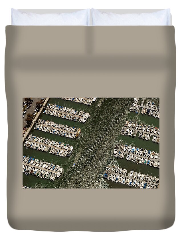 Marina Duvet Cover featuring the photograph Dingy Ride by David Shuler