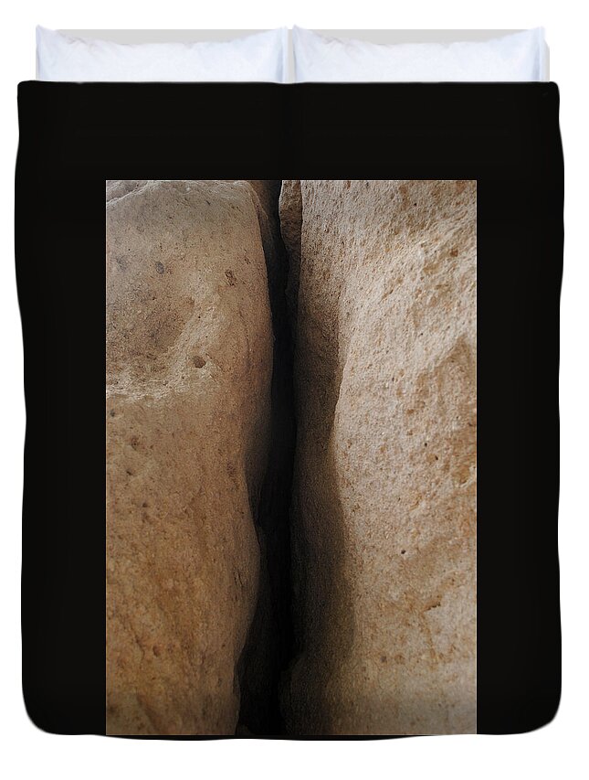 Rock Duvet Cover featuring the photograph Divide by Glory Ann Penington