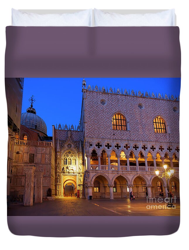 Doge's Palace Duvet Cover featuring the photograph Doge's Palace at Night in Venice Italy by Louise Heusinkveld