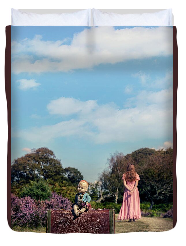 Girl Duvet Cover featuring the photograph Don't Leave Me Behind by Joana Kruse
