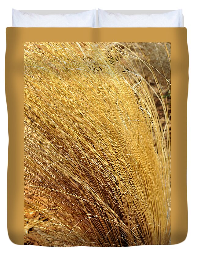 Landscape Duvet Cover featuring the photograph Dried Grass by Ron Cline