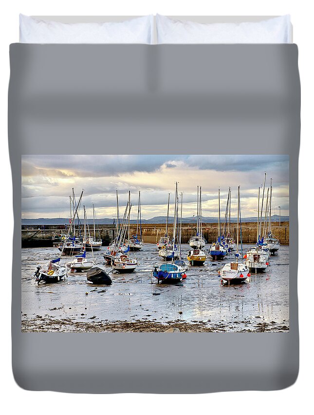 Dry Duvet Cover featuring the photograph Dry Harbor. by Elena Perelman