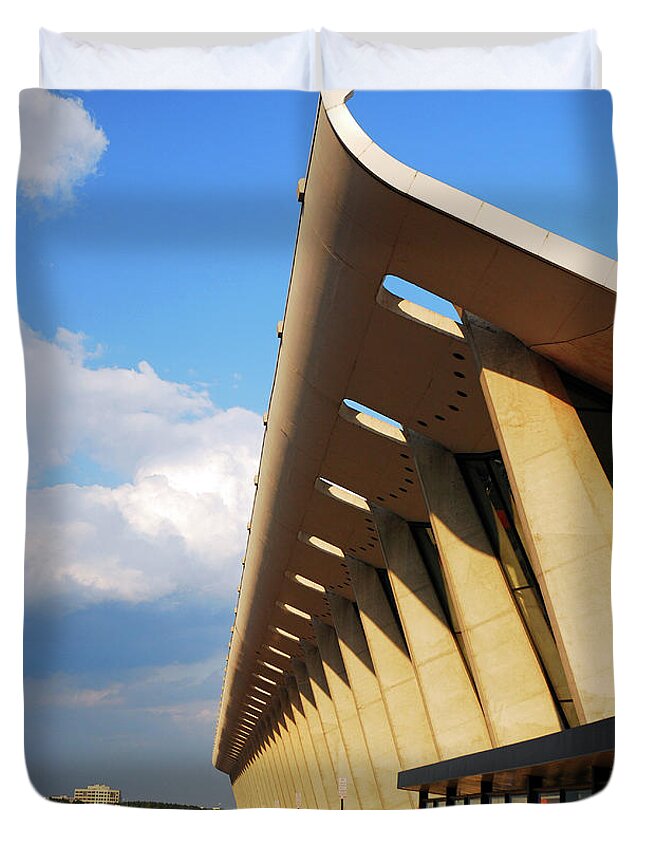 Dulles Duvet Cover featuring the photograph Dulles International by James Kirkikis