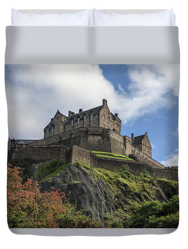 Edinburgh Castle Duvet Cover featuring the photograph Edinburgh - Scotland by Joana Kruse