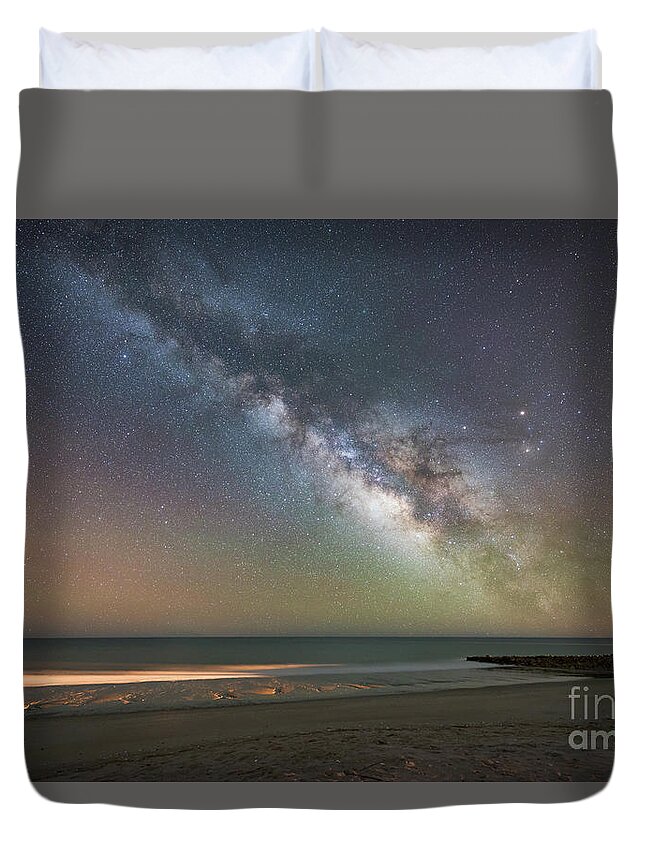 Edisto Beach Milky Way Duvet Cover featuring the photograph Edisto Beach Milky Way by Michael Ver Sprill