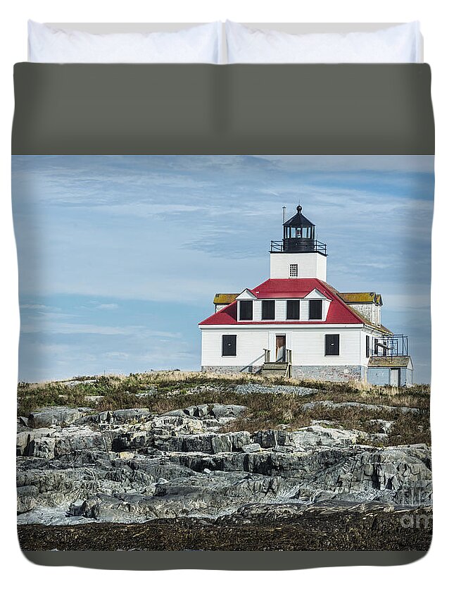 Maine Duvet Cover featuring the photograph Egg Rock Lighthouse by Anthony Baatz