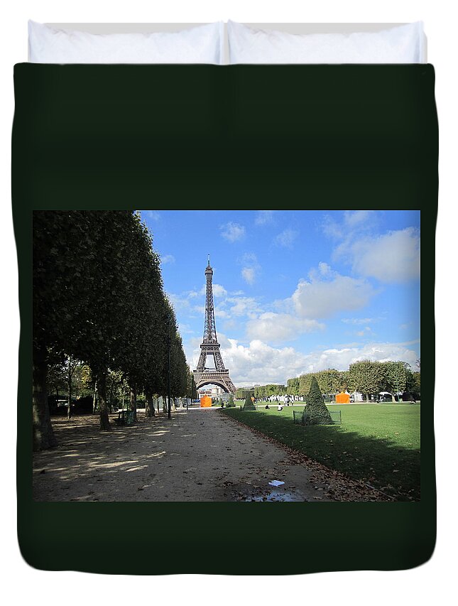Eiffel Tower Duvet Cover featuring the photograph Eiffel Tower Autumn Leaves Paris France by John Shiron