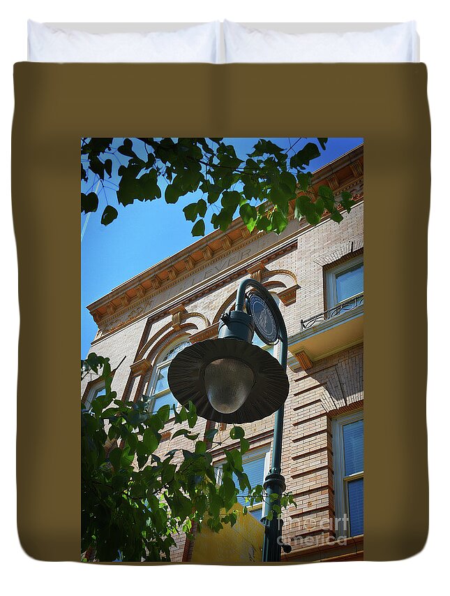 Scenic Tours Duvet Cover featuring the photograph Electrifying Architecture by Skip Willits