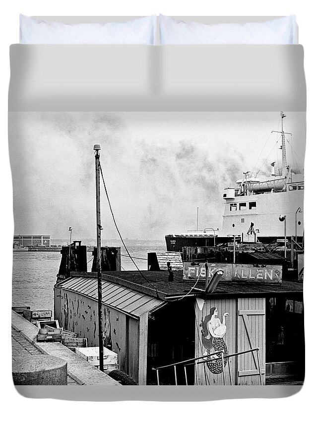 B&w Duvet Cover featuring the photograph Elsinore Port Denmark by Lee Santa