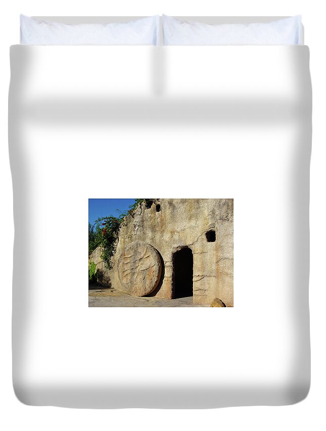 Easter Duvet Cover featuring the photograph Empty Tomb by Jill Lang