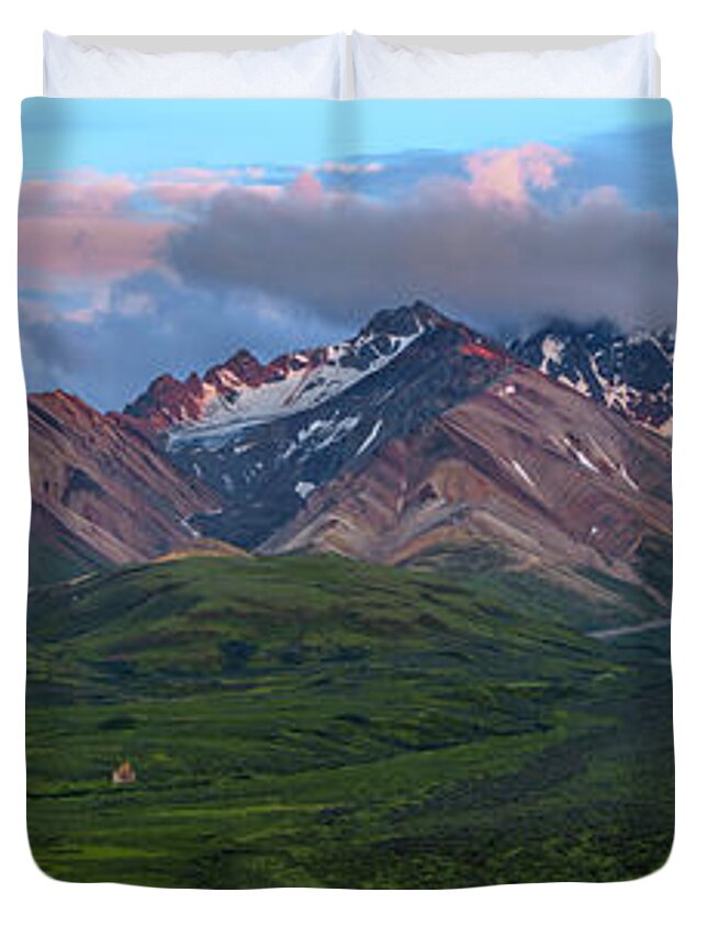 Entranced Duvet Cover featuring the photograph Entranced by Chad Dutson