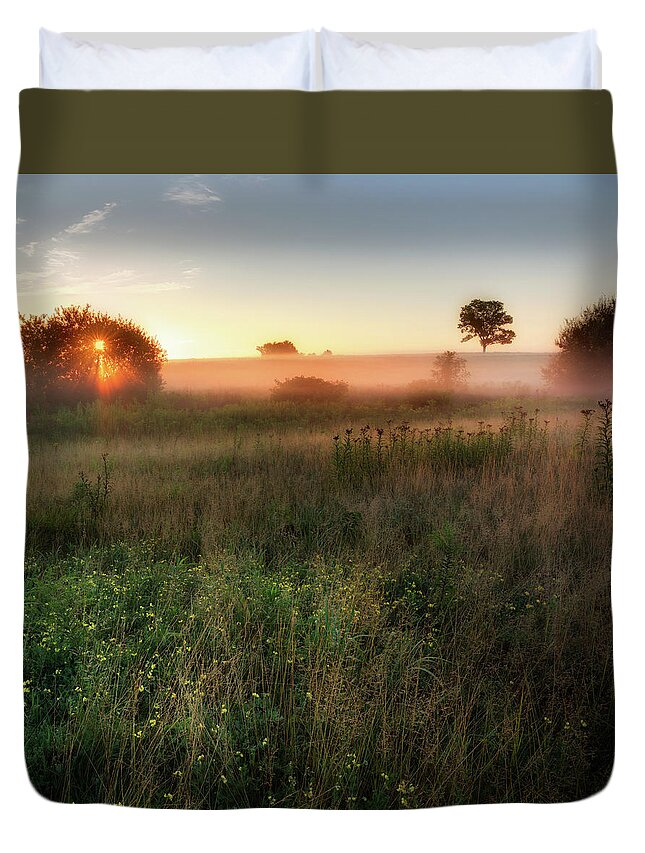 Square Duvet Cover featuring the photograph Ethereal Sunrise Square by Bill Wakeley