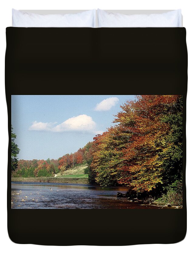 Owen Sound Duvet Cover featuring the photograph Ingliss - Fall by DArcy Evans