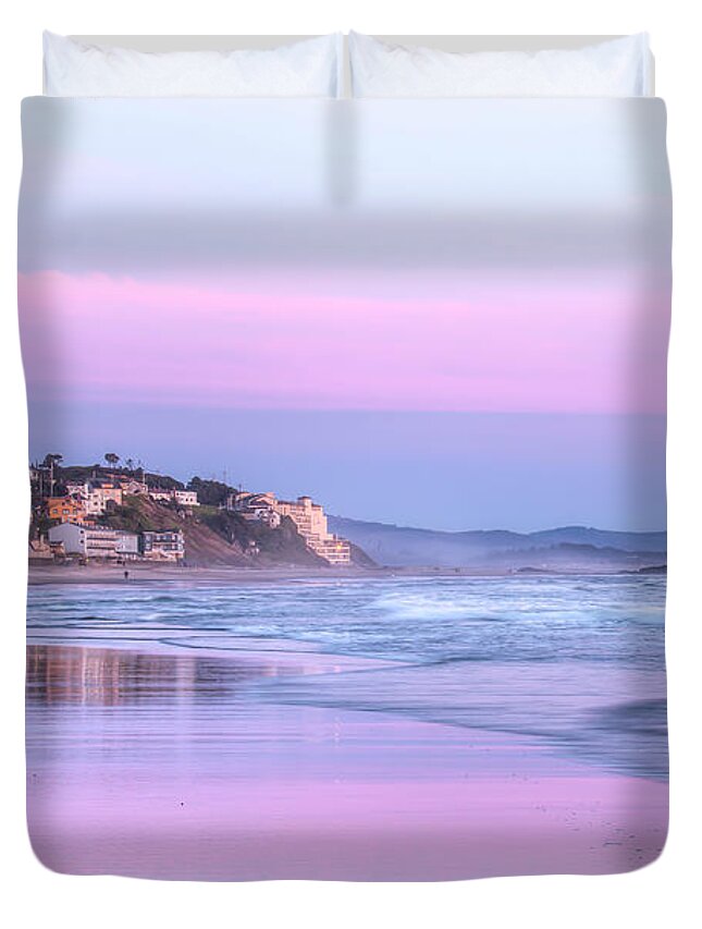 Sunset Duvet Cover featuring the photograph Evening Blues 0104 by Kristina Rinell