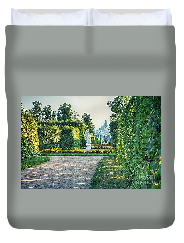 Old Duvet Cover featuring the photograph Evening In Classic Park by Ariadna De Raadt