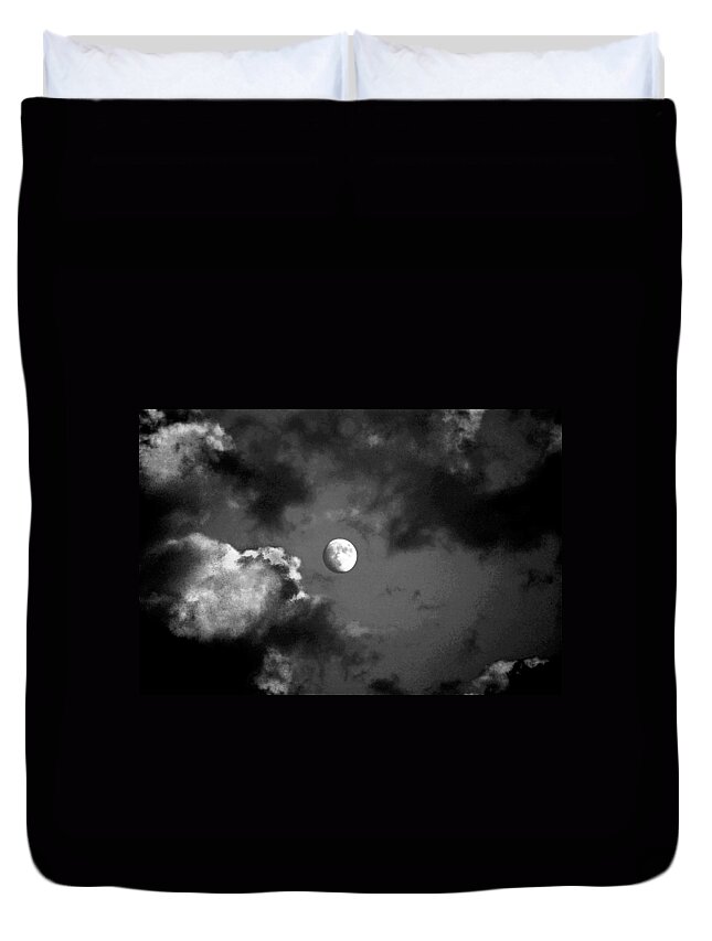 Sky Duvet Cover featuring the photograph Eye in the Sky by Steve Karol