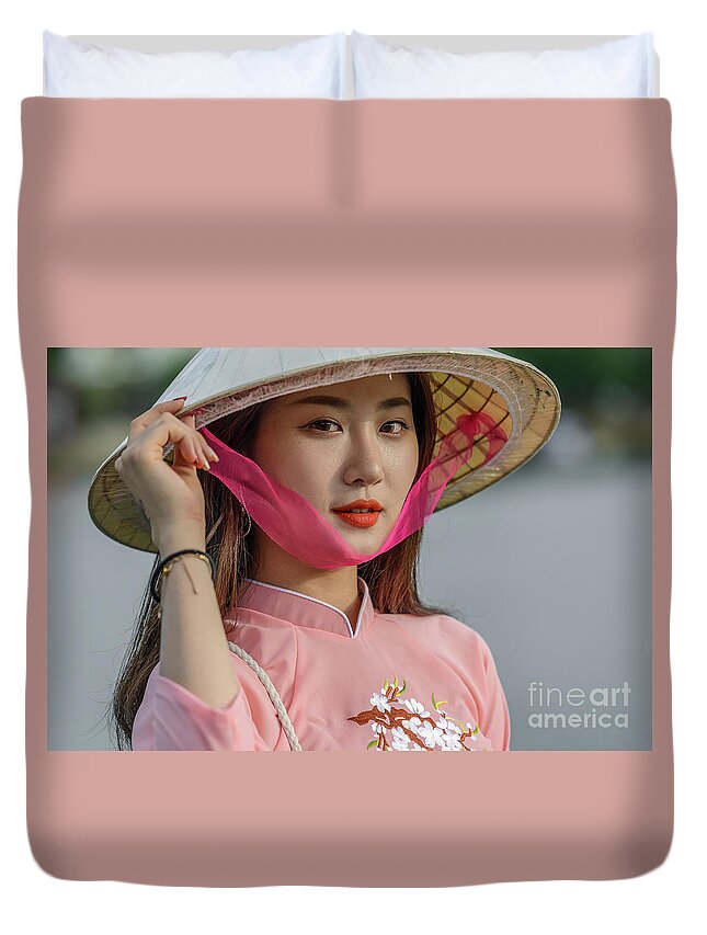 People Duvet Cover featuring the photograph Faces of HoiAn - 04 by Werner Padarin