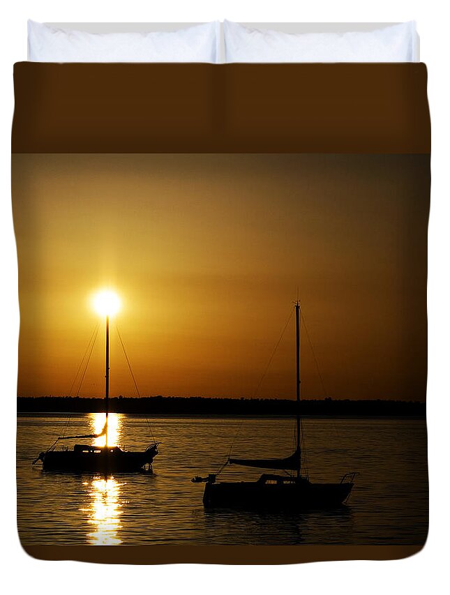 Fairhaven Duvet Cover featuring the photograph Fairhaven Star by Monte Arnold