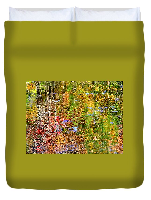 Water Duvet Cover featuring the photograph Fall 2016 by Elfriede Fulda