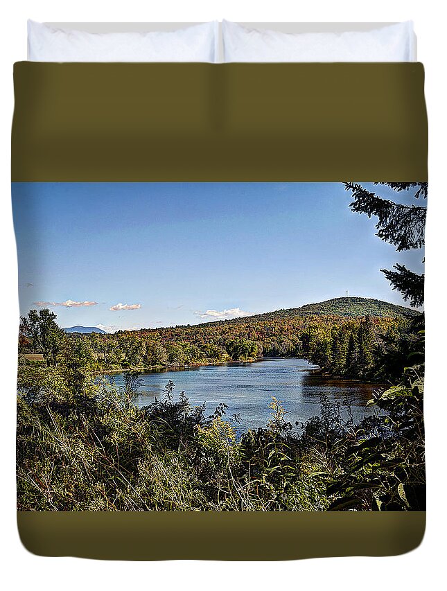 Trees Duvet Cover featuring the photograph Fall in the White Mountains by Deborah Klubertanz