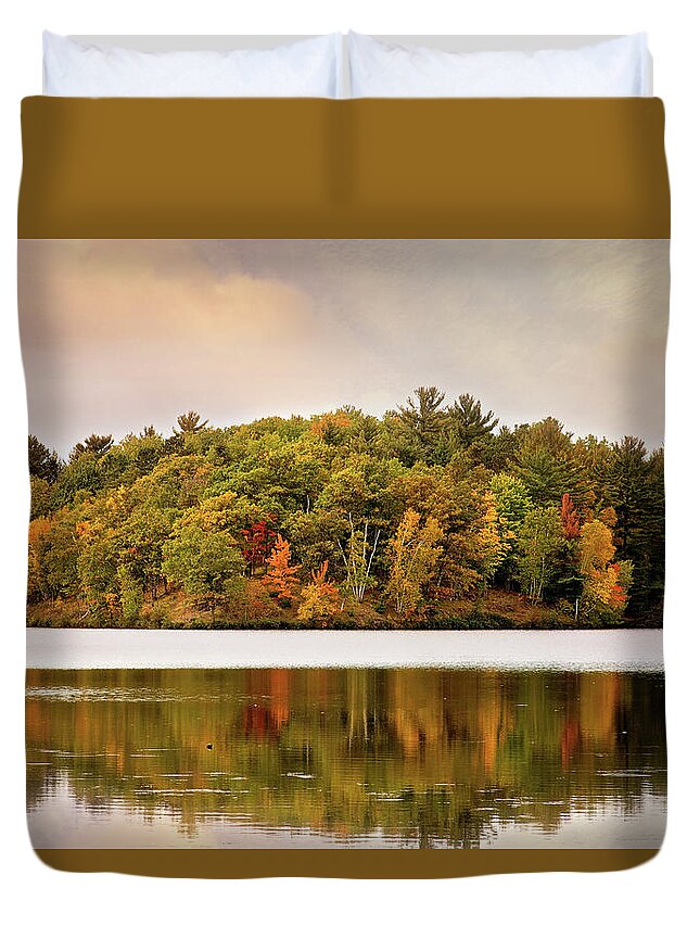 Michigan Fall Landscape Duvet Cover featuring the photograph Fall Landscape Michigan by Gwen Gibson