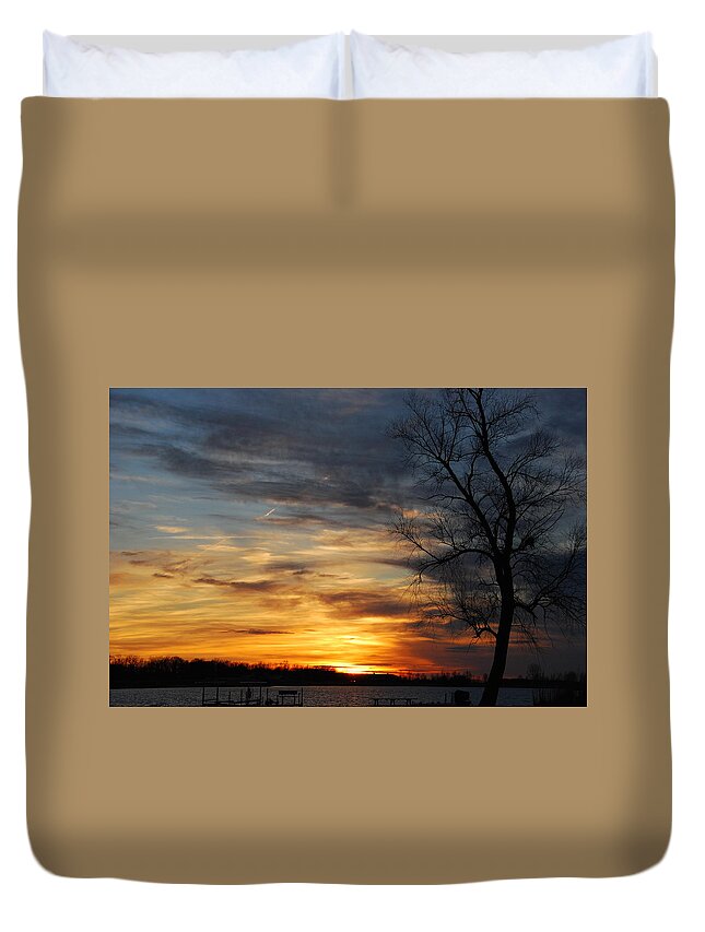 Sunset Duvet Cover featuring the photograph Fall Sunset by Wanda Jesfield