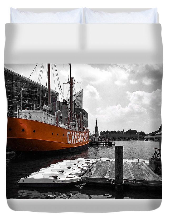 Baltimore Duvet Cover featuring the photograph Federal Hill Colorsplash by Chris Montcalmo