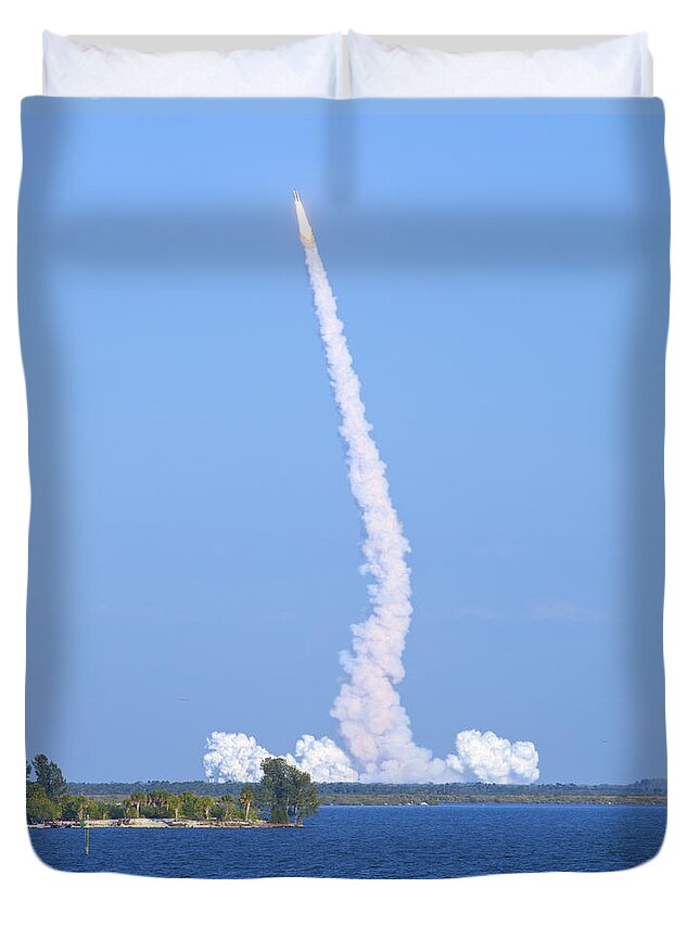 Blast Off Duvet Cover featuring the photograph Final launch of the space shuttle Discovery by Anthony Totah