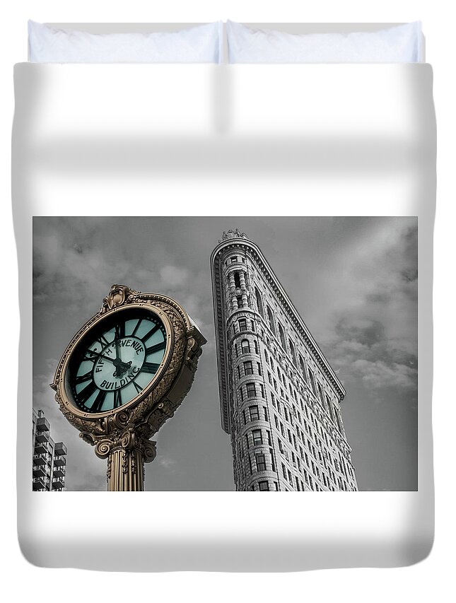 America Duvet Cover featuring the photograph Flatiron Building by Kyle Lee