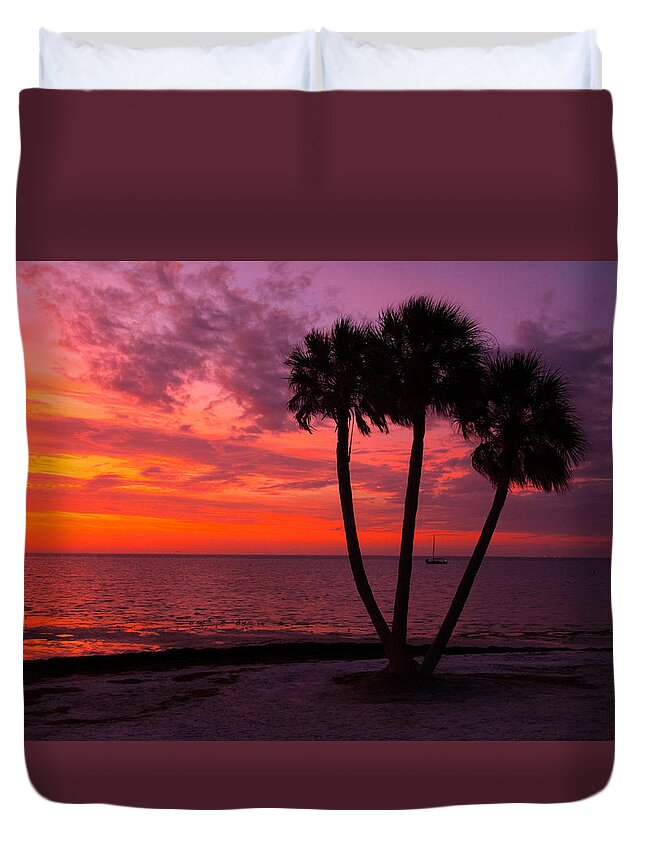 Sunrise Duvet Cover featuring the photograph Florida Sunrise by Carolyn D'Alessandro