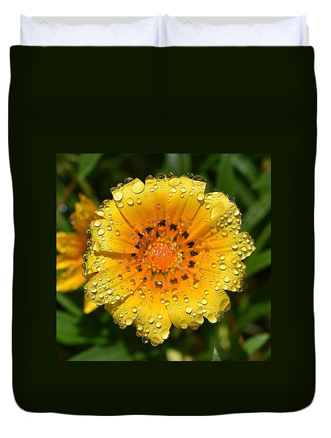 Linda Brody Duvet Cover featuring the photograph Flower Reflection in Water Drops by Linda Brody