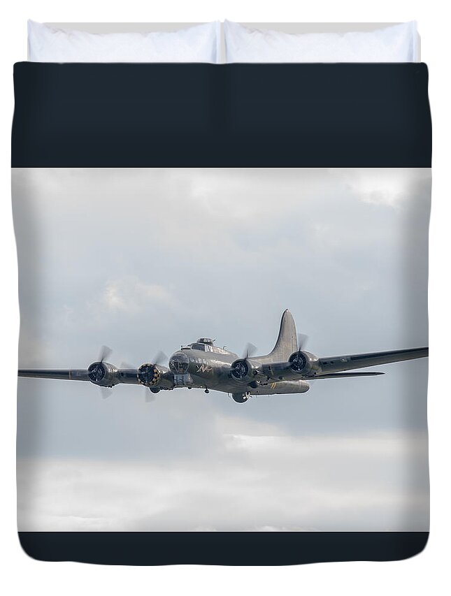 B-17 Duvet Cover featuring the photograph Flying Fortress Sally B by Gary Eason